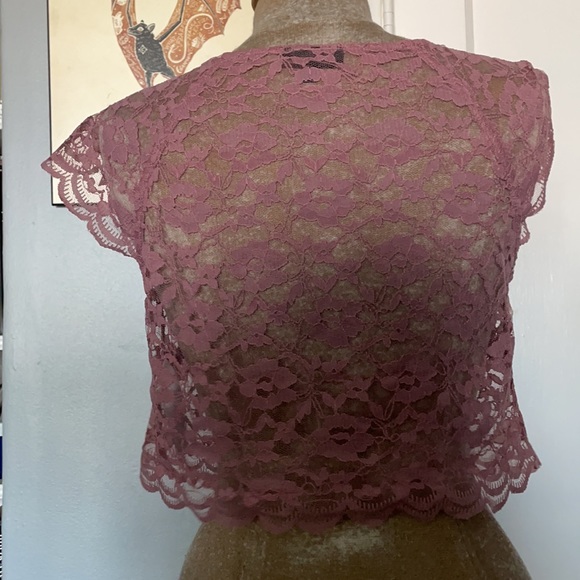 Soft pink lace blouse from Top Shop - Picture 3 of 3